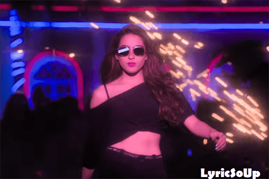 Adegan Berciuman Adalah Adegan Termudah Bagi Sara Ali Khan