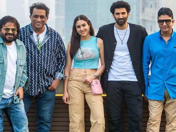 Metro… In Dino, Film Terbaru Sara Ali Khan Update Tanggal Rilis