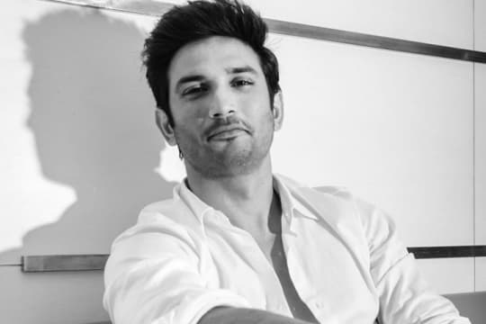 BREAKING NEWS: Sushant Singh Rajput Ditemukan Gantung Diri