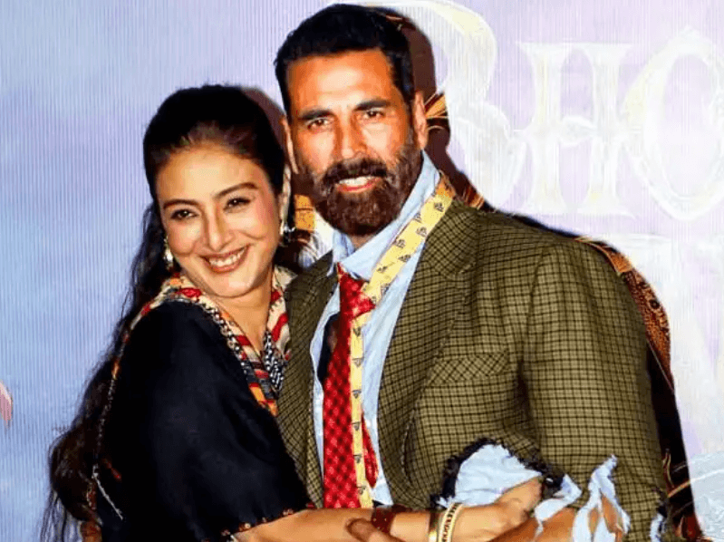 Reuni 25 Tahun Akshay Kumar & Tabu di “Bhooth Bangla”, Kisah Lama Naik Motor Jadi Sorotan
