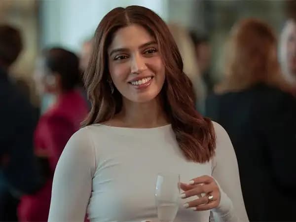 Bhumi Pednekar Dikabarkan Keluar dari The Royals Season 2