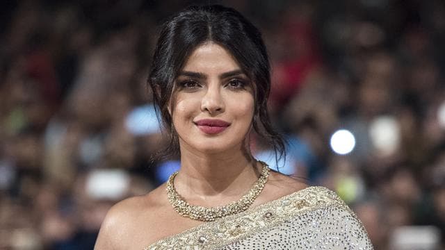 Luapan Kegembiraan Priyanka Chopra Bawa Bayinya Pulang