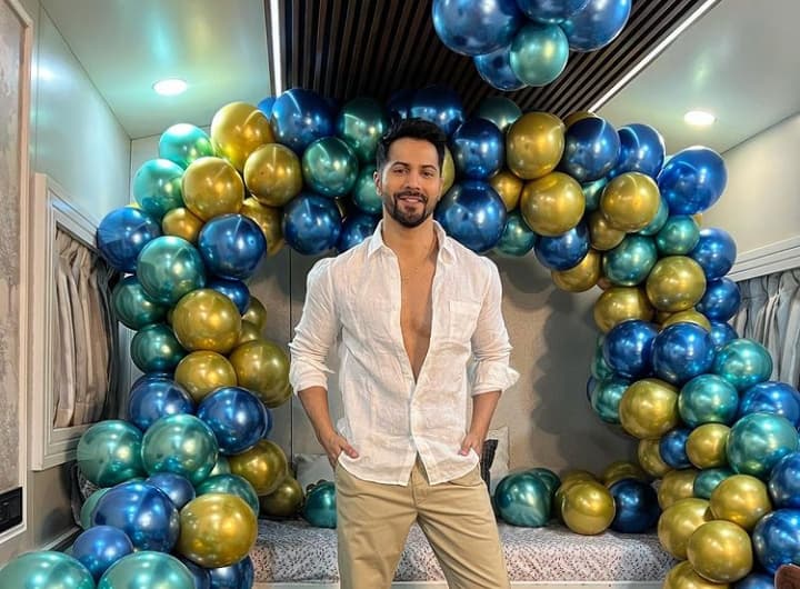 Ulang Tahun, Varun Dhawan Pilih Berada Di Lokasi Syuting