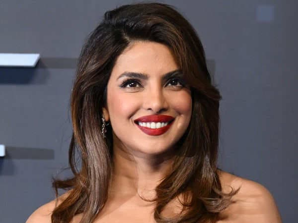 Priyanka Chopra Bicara Masa-Masa Sulit Di Hollywood