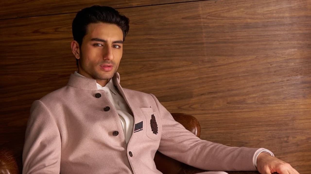 Bukan Aktor, IAK Pilih Jadi Pemain Kriket Sebagai Pilihan Karirnya?