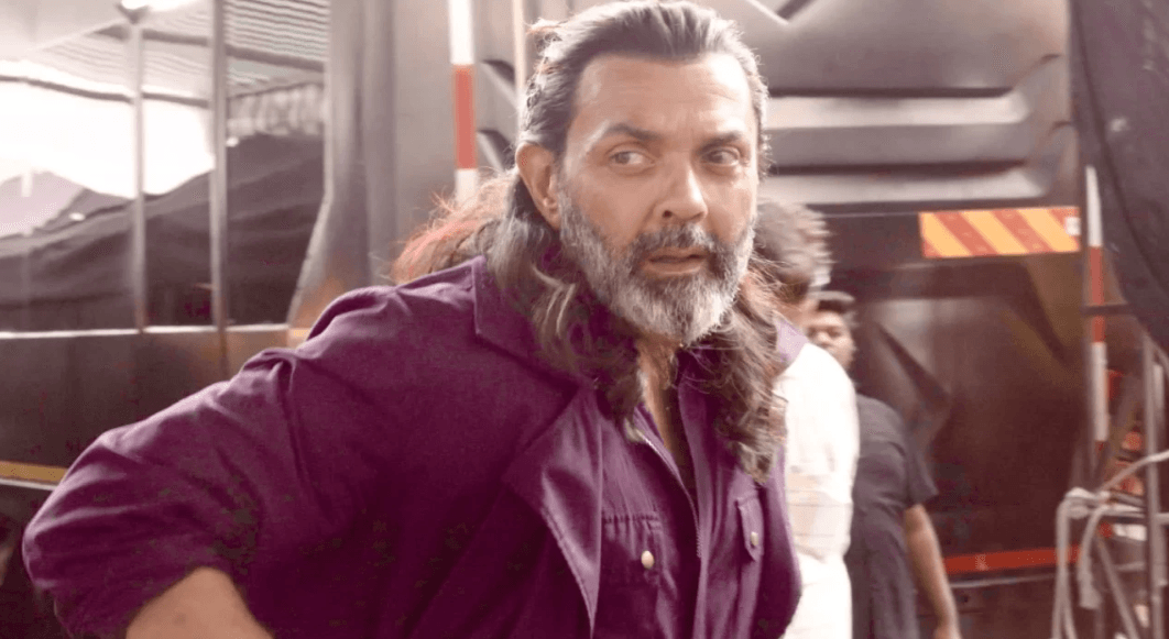 Demi Peran Terbarunya, Bobby Deol Turunkan BB 15 Kg