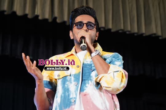 Jadi Pengisi OST Film Terbaru, Ayushmann Khurrana: Lagunya memberiku hak istimewa