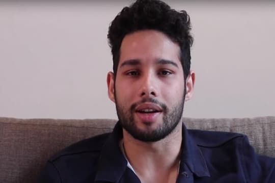 Siddhant Chaturvedi Bangga Patahkan Streotype Bollywood