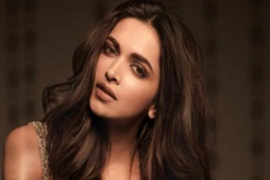 Ditanya Soal Kehamilan, Deepika Padukone Tampar Wartawan Ini