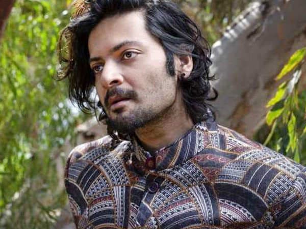 Ali Fazal Jadi Aktor India Pertama Yang Bintangi Sekuel Film Internasional Kandahar