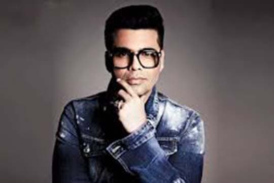 Karan Johar Ganti 'Underwear' Tiga Kali Sehari