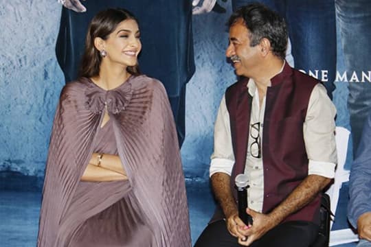 Sonam Kapoor Buka Suara Mengenai Kasus Pelecehan Rajkumar Hirani