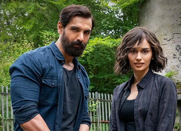 Duet John Abraham & Manushi Chhillar, Tehran Rilis Di Bulan Agustus?