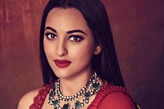 Sonakshi Sinha Sebut Kalank Sebagai Salah Satu Film Terbaiknya