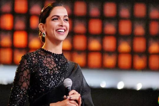Tak Ingin Kerjakan Film Serius, Deepika Padukone Tolak Film Ini