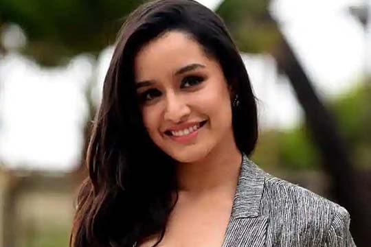 Putus Kuliah Demi Akting, Shraddha Kapoor Menyesal
