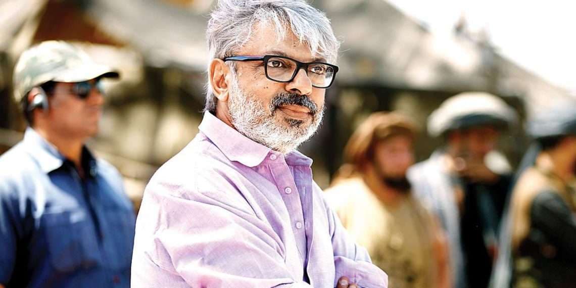 Gelontorkan Budget Besar, Heeramandi Jadi Proyek Spesial Sanjay Leela Bhansali