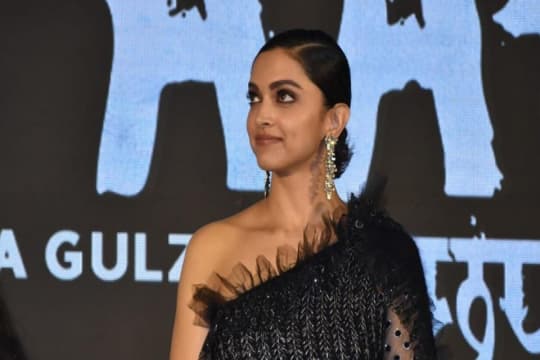 Produseri Film Chhapaak, Deepika Padukone disindir Pakai Uang Suami Ranveer Singh