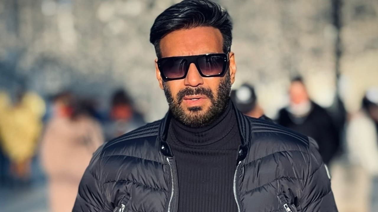 Ajay Devgn Kolab Bareng Sutradara Mission Mangal