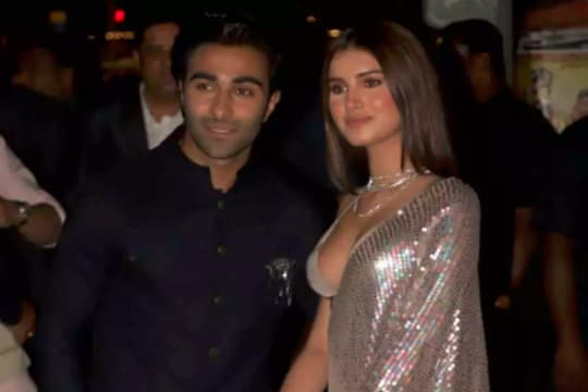 Dirumorkan Akan Segera Nikahi Tara Sutaria, Aadar Jain Akui Sibuk