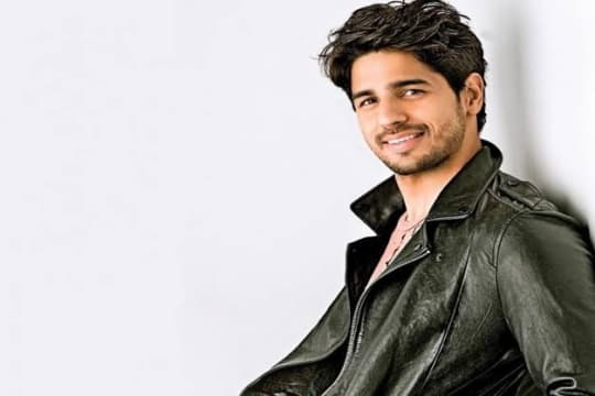 Sidharth Malhotra brings back the mass hero phenomenon