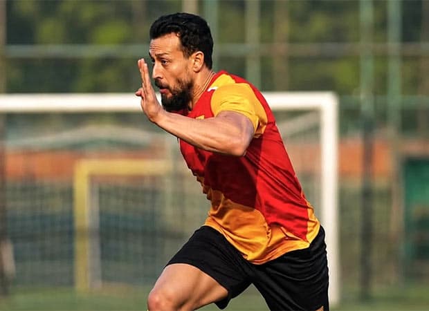 Tiger Shroff Dikabarkan Siap Jalani Debut di Sepak Bola Profesional
