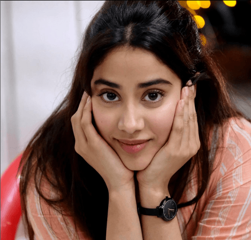 Dibandingkan Dengan Sri Devi, Janhvi Kapoor Tidak Menyesal